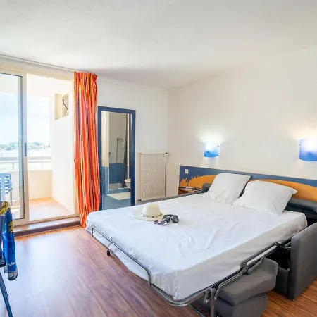 Le Neptune-1 By Interhome Saint-Pierre-la-Mer (Aude)